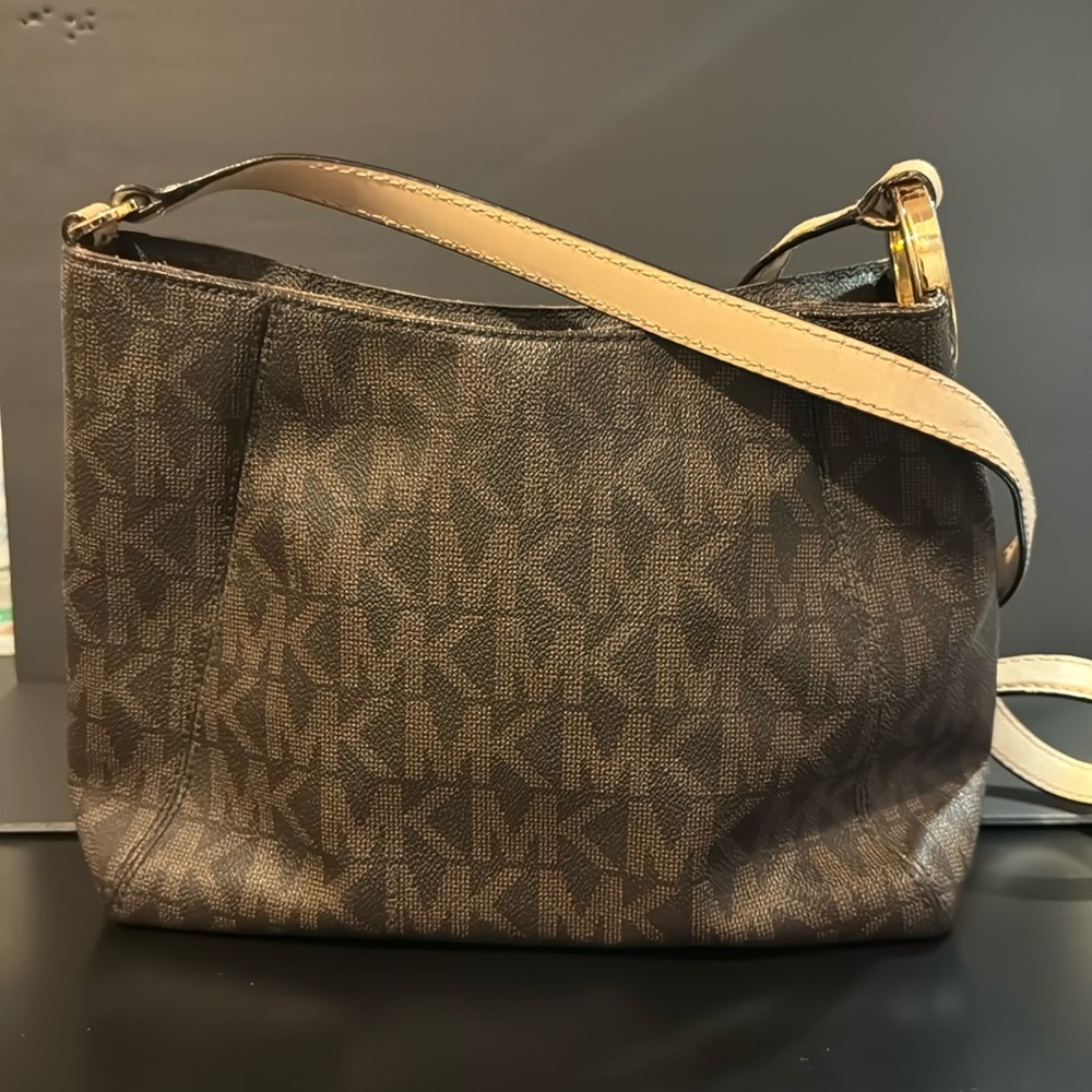 Michael Kors crossbody bag